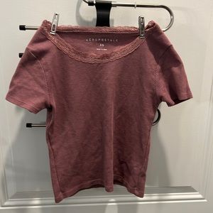 Aeropostale women’s waffle tee with lace detailing in size XS.